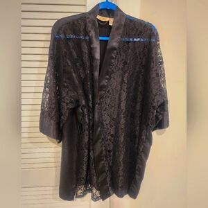 Victoria's Secret vintage satin and lace luxury robe , made in Hong Kong, one si